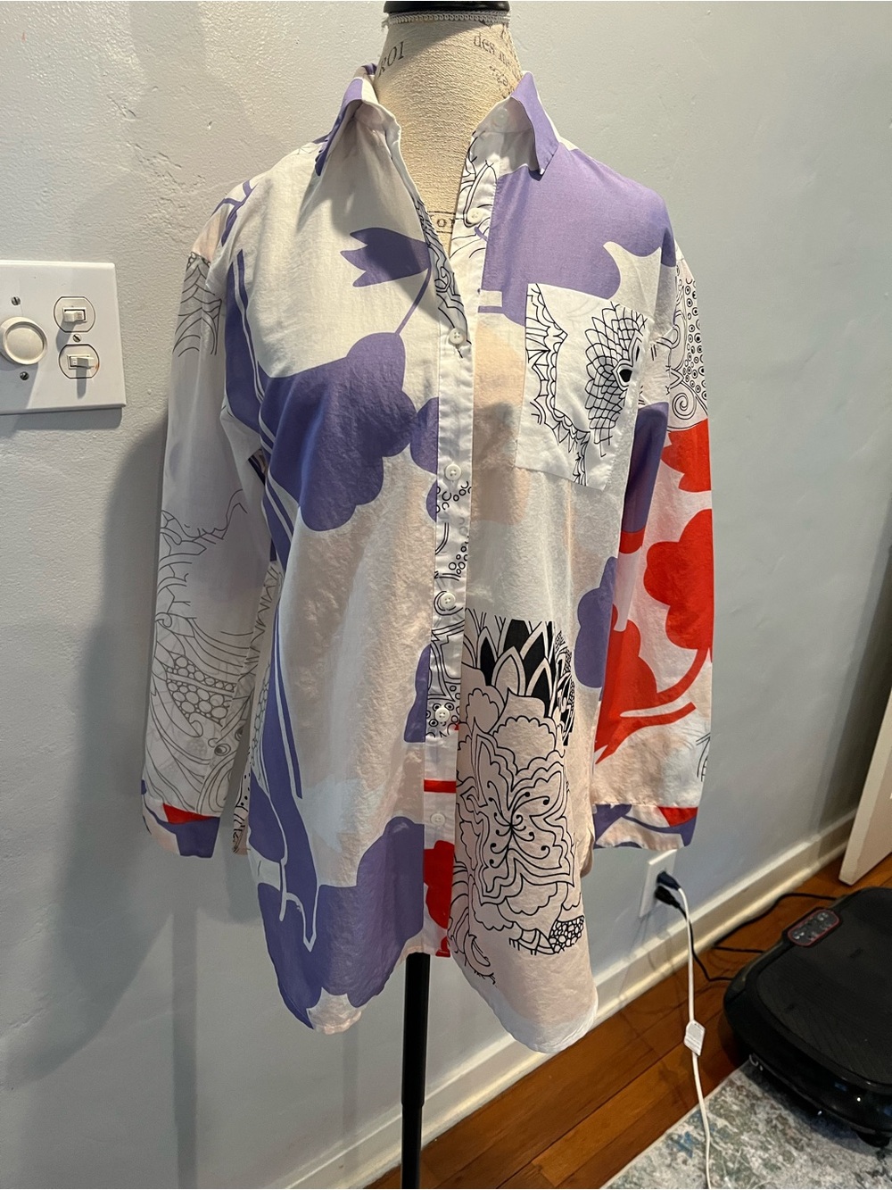 Diane Von Furstenberg Shirt Size 2